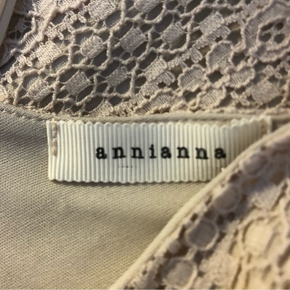 Annianna Woman’s Mini Dress. - Picture 5 of 9